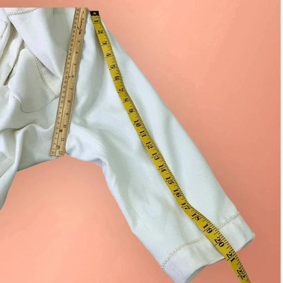 Focus on Suits Two Piece Blazer Suit Jacket Pencil Skirt Set Size 22W Ivory - Picture 13 of 16